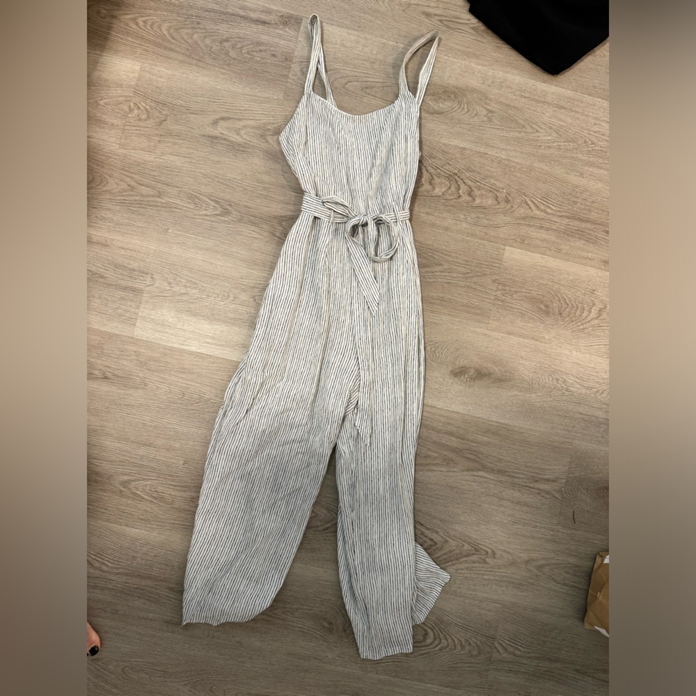 American eagle jumpsuit